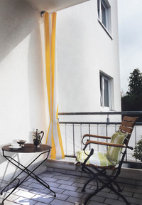 Senkrecht - Sonnensegel 230 x 140 cm - Farbe gelb-weiß