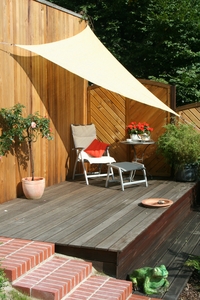 Dreiecksegel konkav 3 m - offenes Schattierungsgewebe - HDPE - Farbe grau